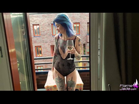 ❤️ Enorm tjej som suger med en gupp och knullar passionerat under öppen himmel Fuckvideo at sv.pornmega-com.ru ❤